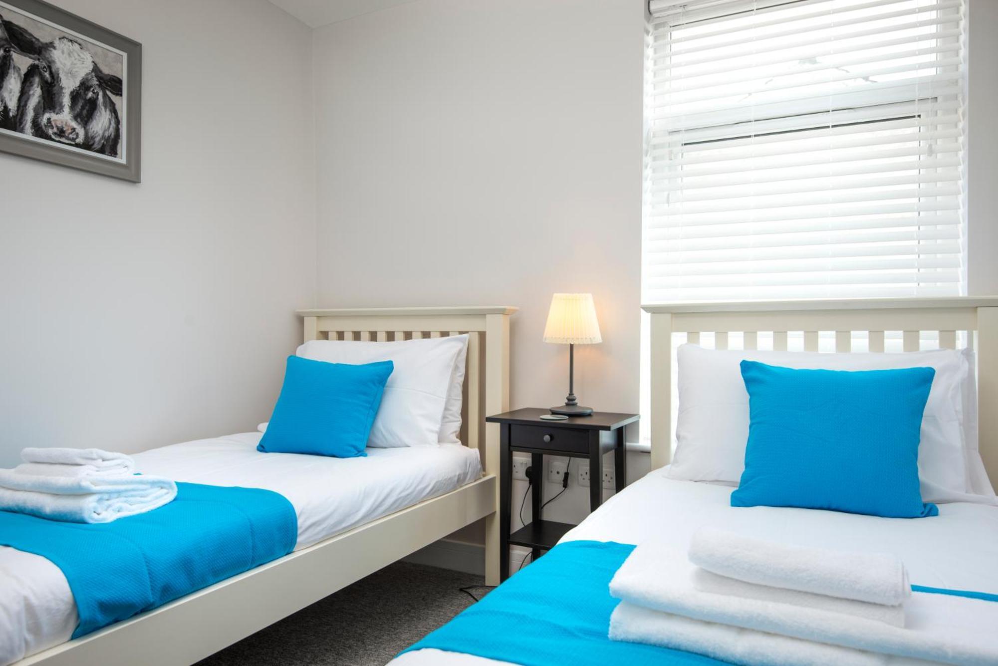 Morley Cottage - Modern 3 Bedroom, 2 Bathroom House With Garden In Southsea, Портсмът Екстериор снимка